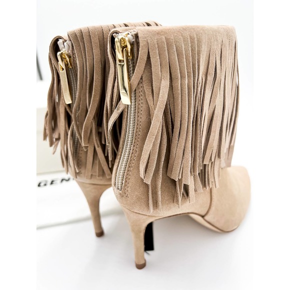 L'AGENCE Mathilde Suede Fringe Booties NWT Size 7 - Picture 7 of 7